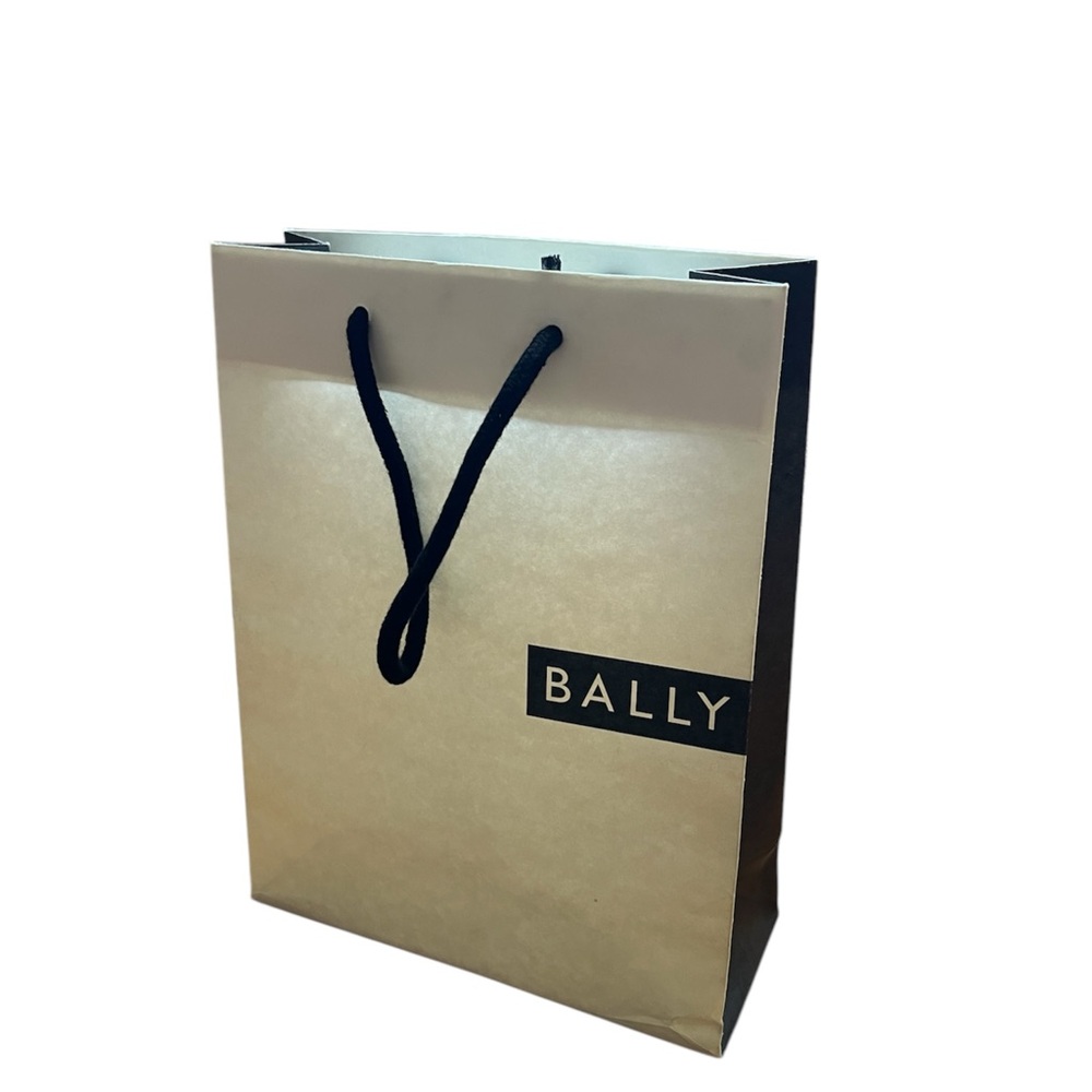 ⚪️BALLY: Small white w/black logo, authentic shopping bag in preloved condition.